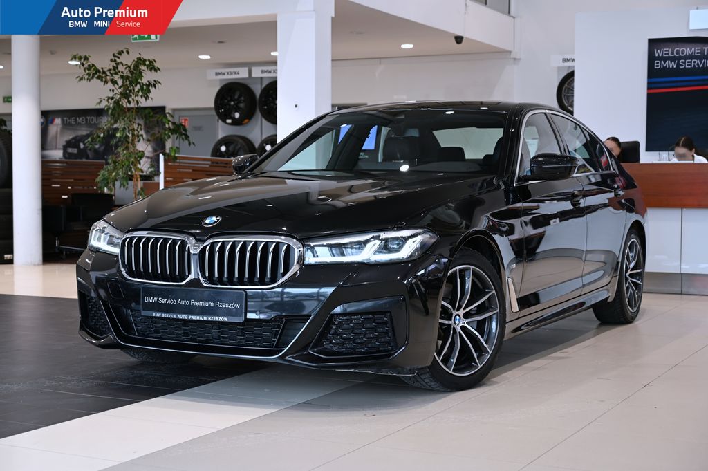 520i