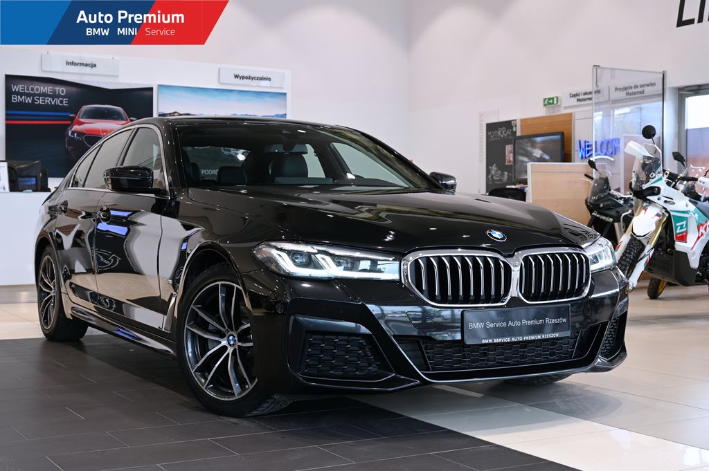 520i
