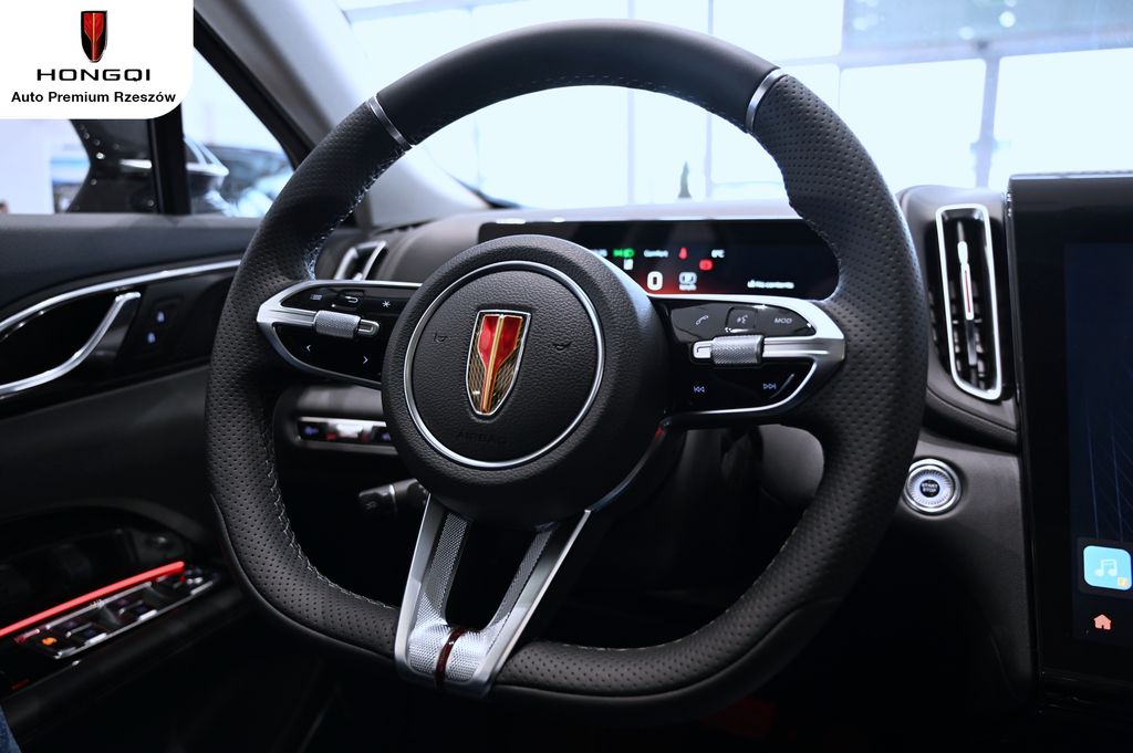 Hongqi HS3 1.5 T