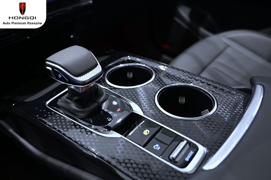 Hongqi HS3 1.5 T