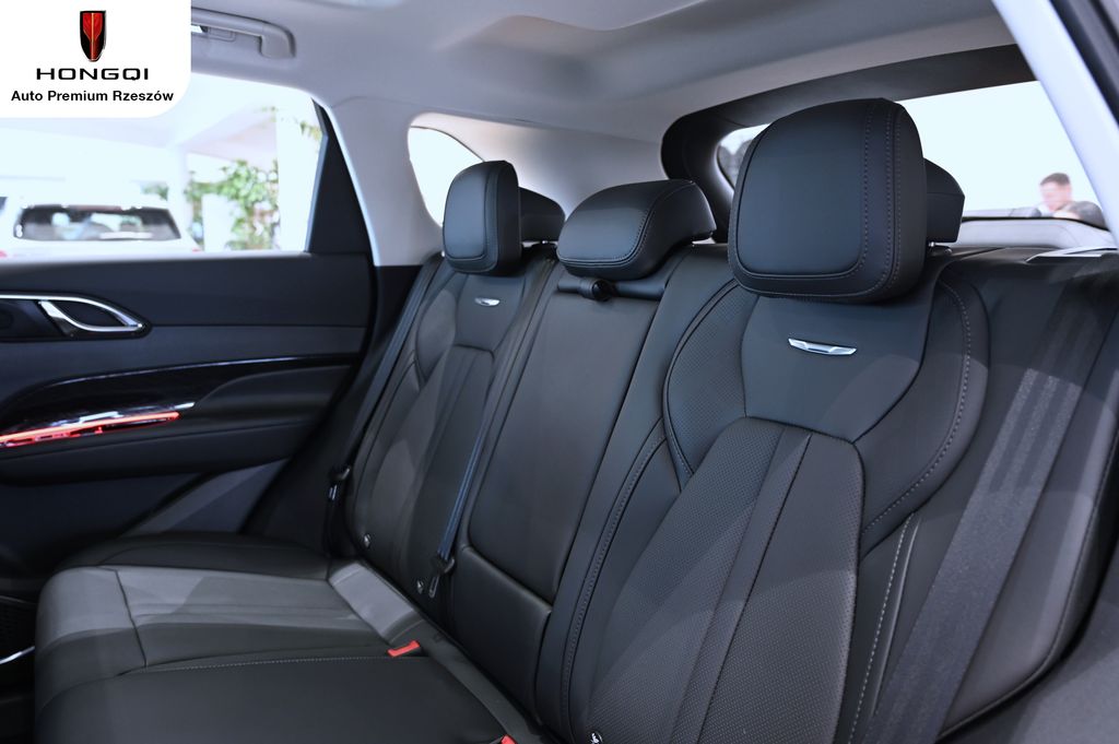 Hongqi HS3 1.5 T