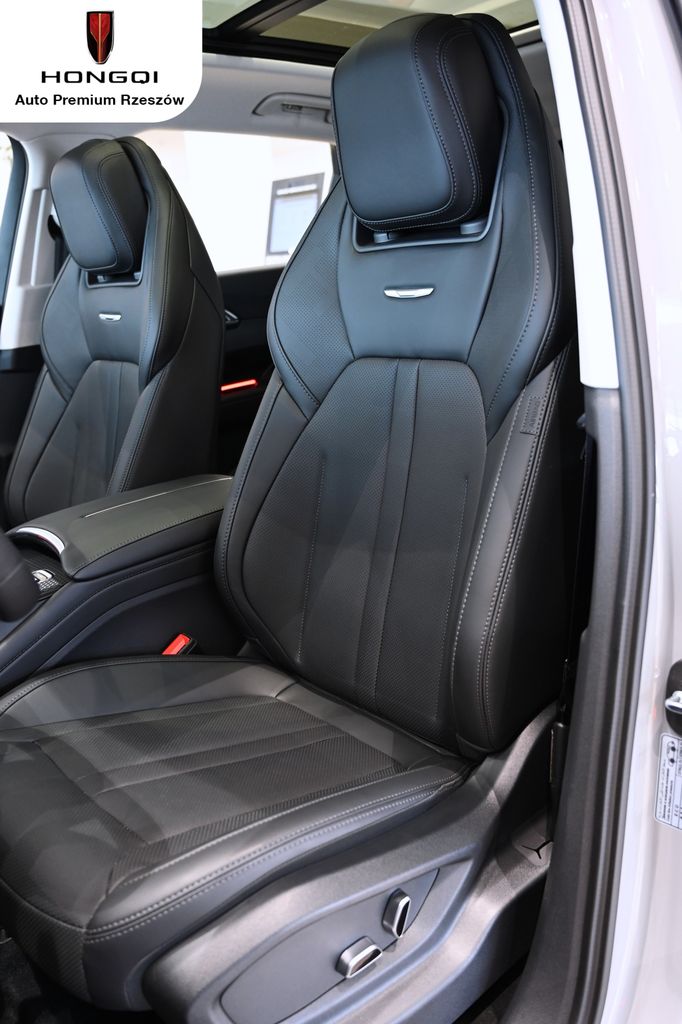 Hongqi HS3 1.5 T