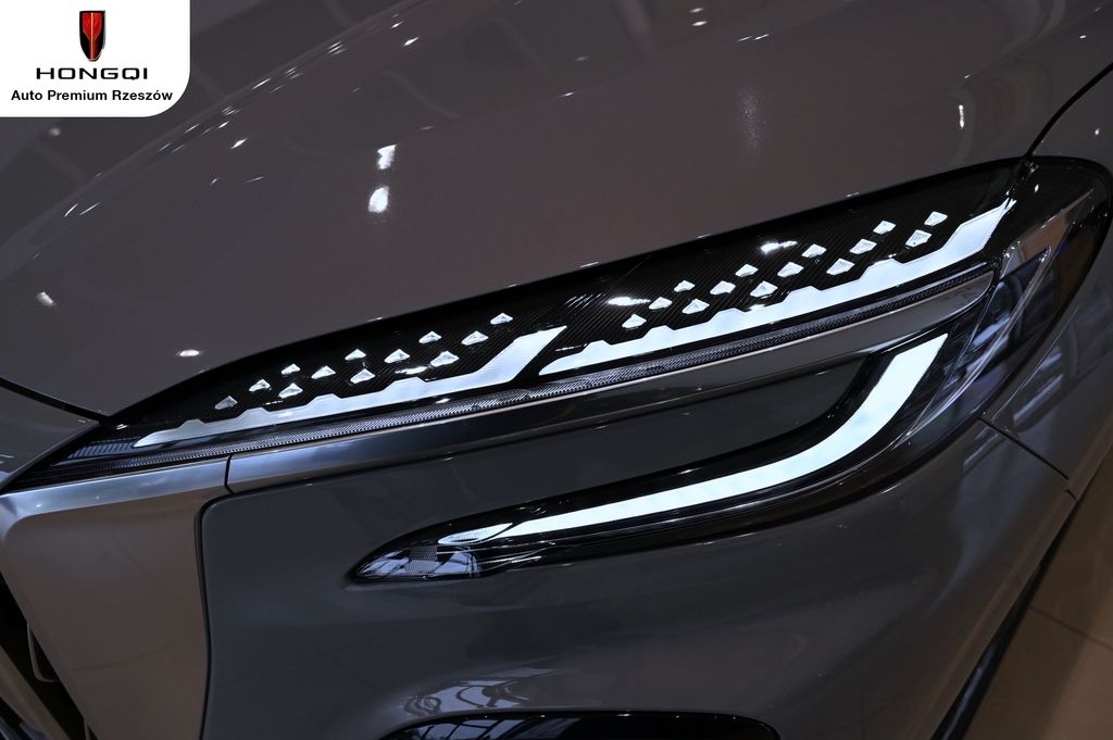 Hongqi HS3 1.5 T