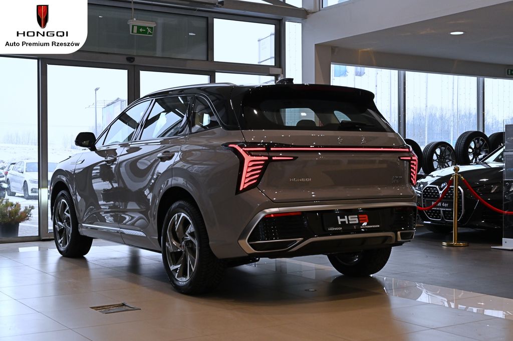 Hongqi HS3 1.5 T
