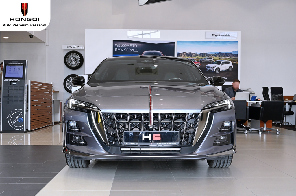 Hongqi H6