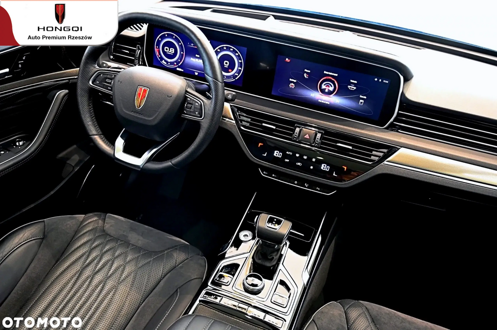 Hongqi HS5