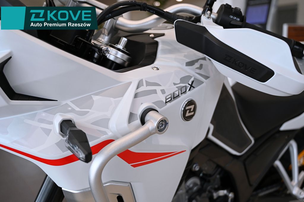 Kove 800X Touring