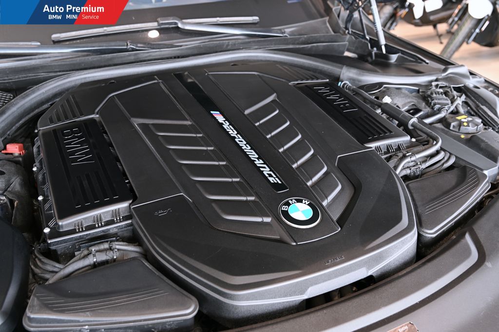 M760Li xDrive