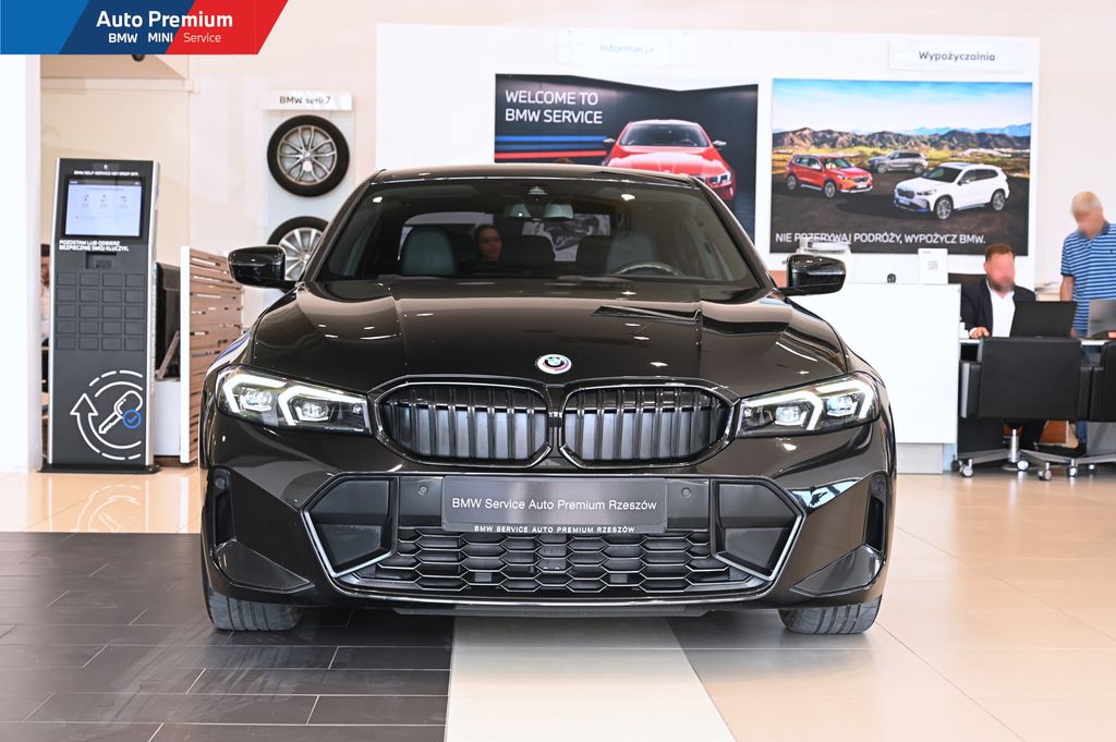 BMW Seria 3 G20 330i xDrive Sedan benzyna