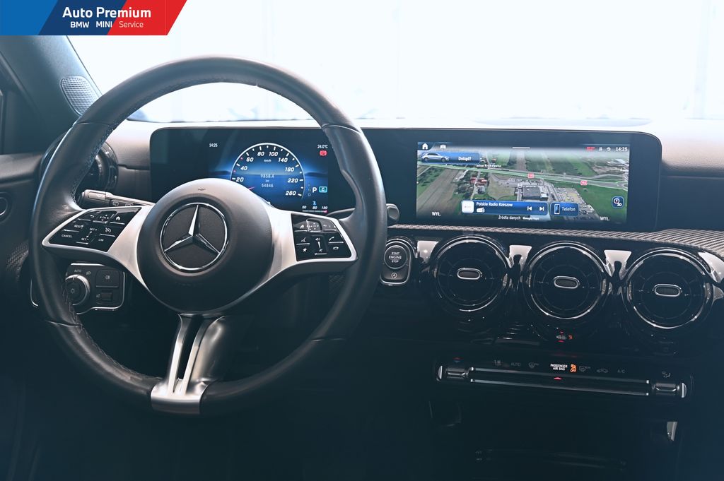Mercedes-Benz A 180d