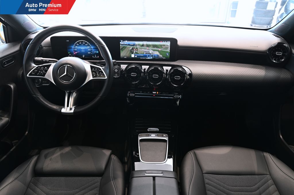Mercedes-Benz A 180d