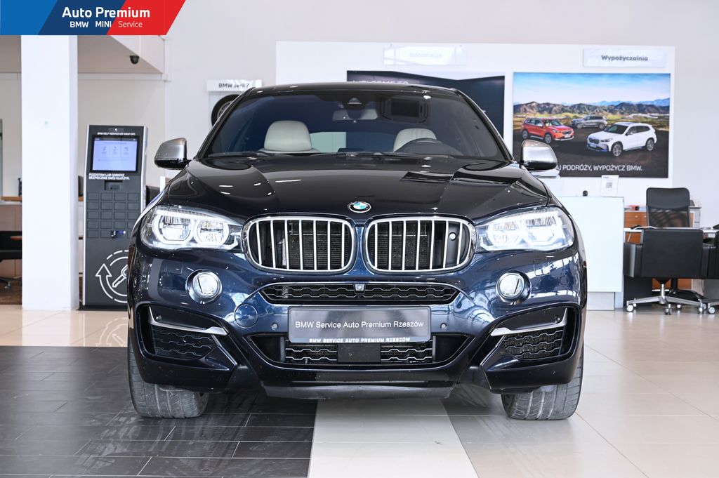 X6 M50d
