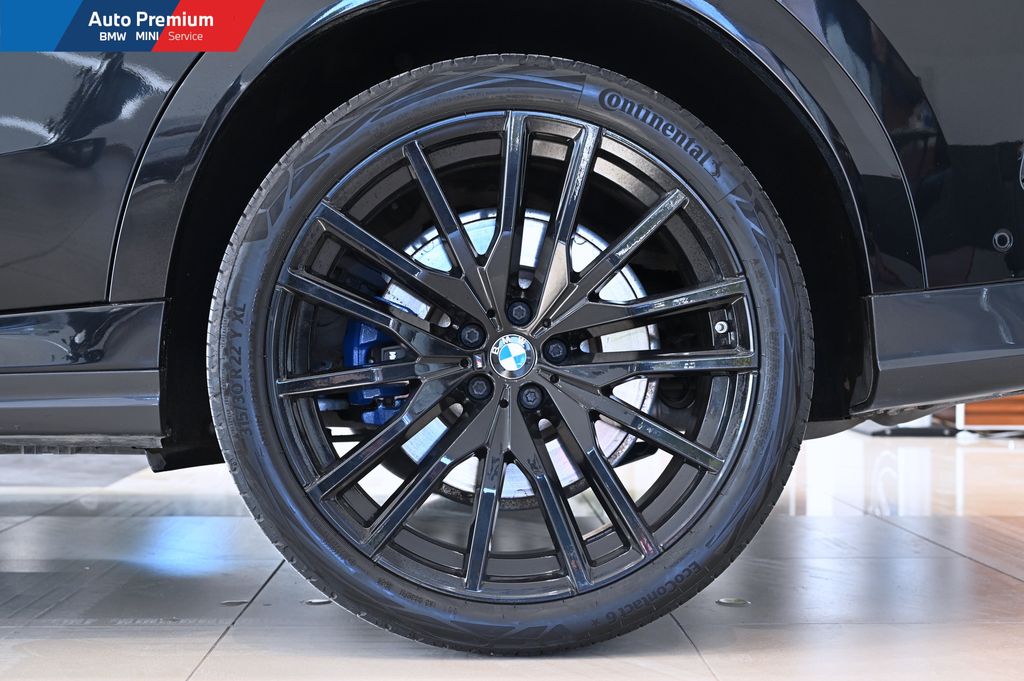 X6 M50i