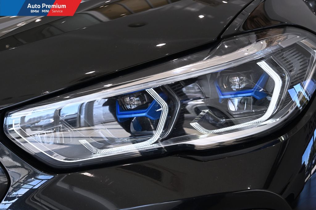X6 M50i