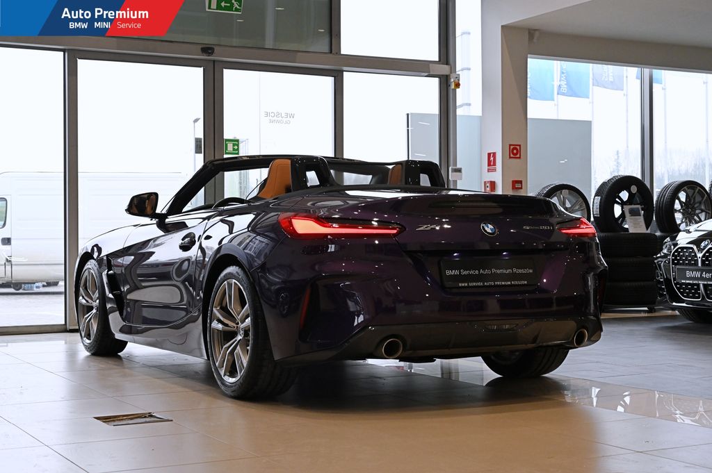Z4 sDrive20i