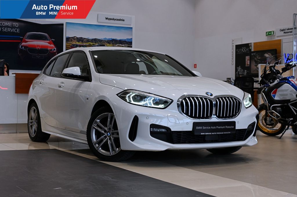 118i
