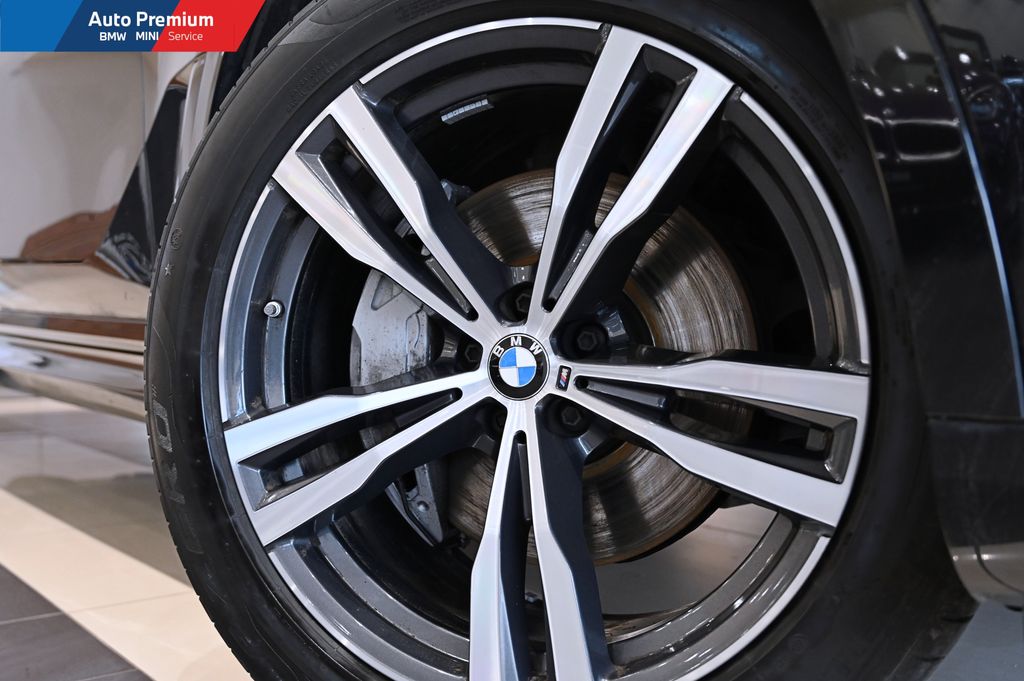 BMW G07 X7 xDrive40d diesel