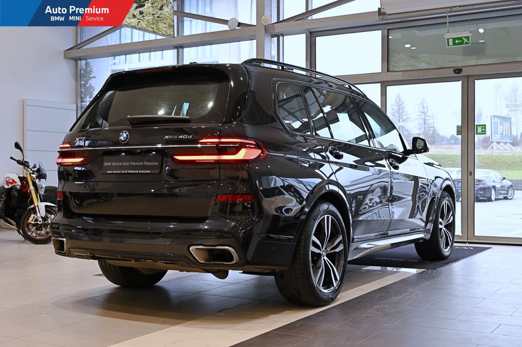 BMW G07 X7 xDrive40d diesel