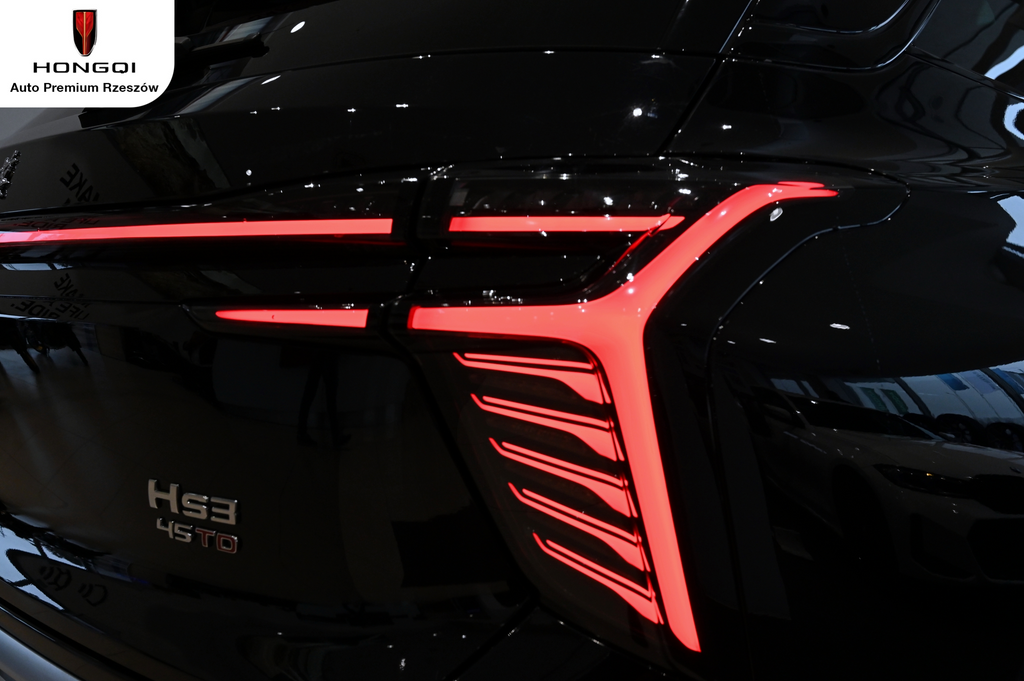 Hongqi HS3