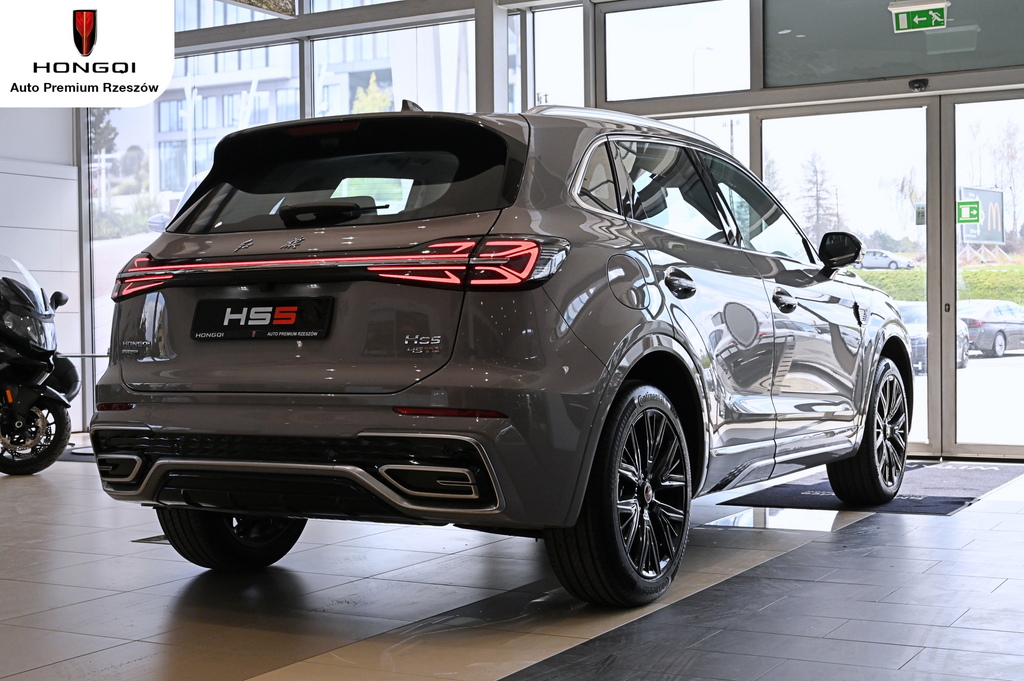 Hongqi HS5 2.0T AT 4WD