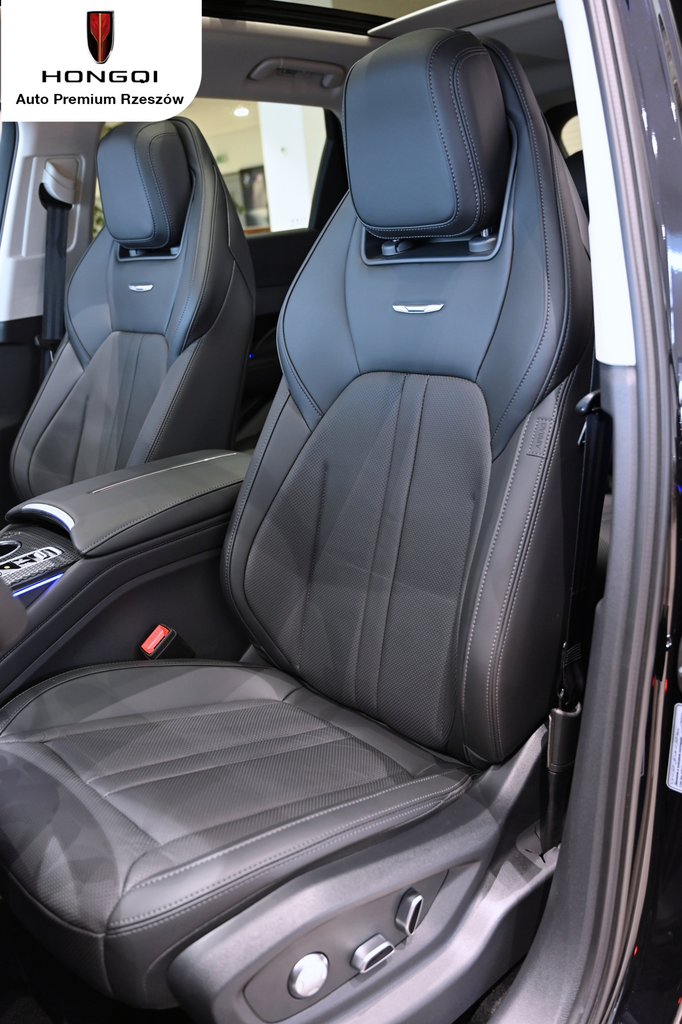 Hongqi HS3