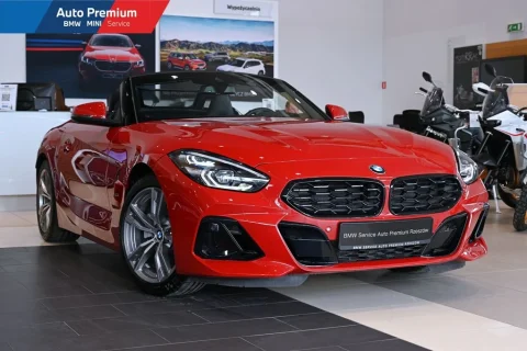 Z4 sDrive20i