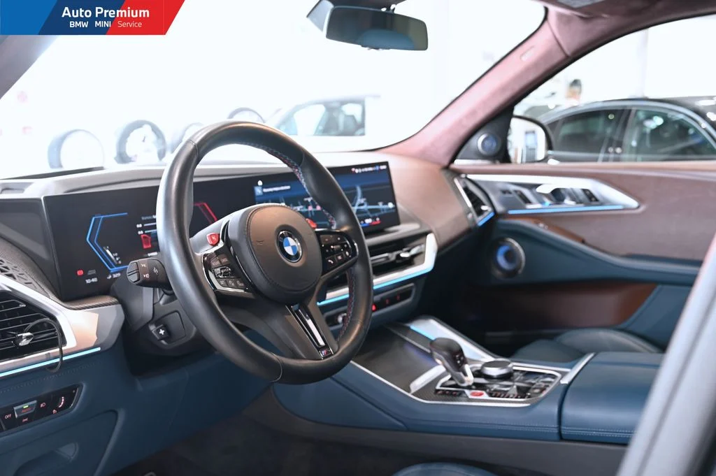BMW XM