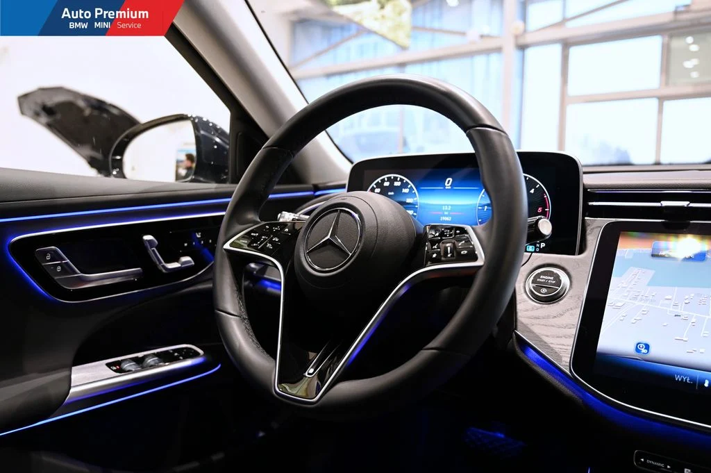 Mercedes E200d