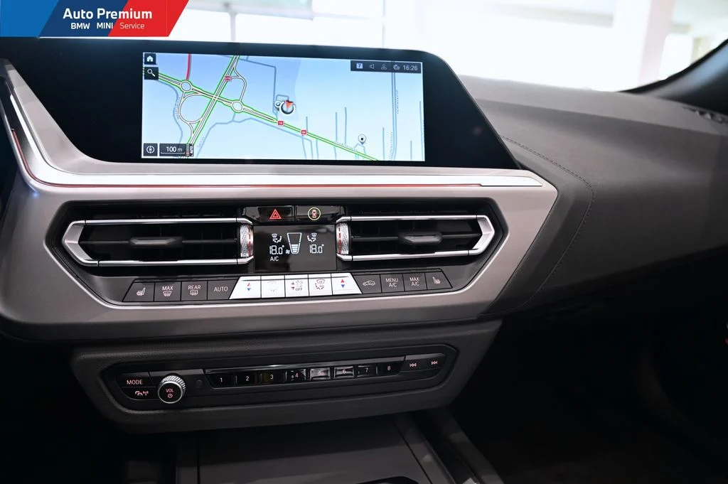 Z4 sDrive20i
