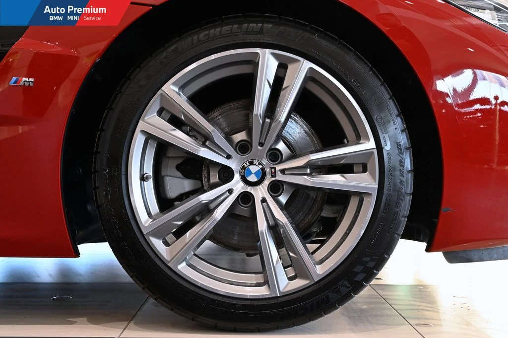 Z4 sDrive20i