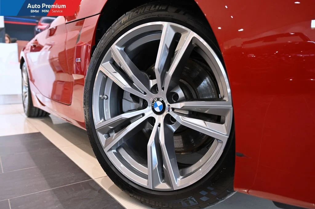 Z4 sDrive20i