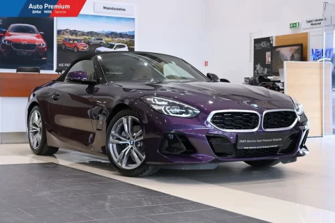 Z4 sDrive20i