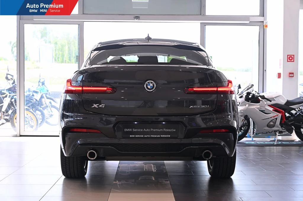 BMW G02 X4 XDRIVE30I A benzyna