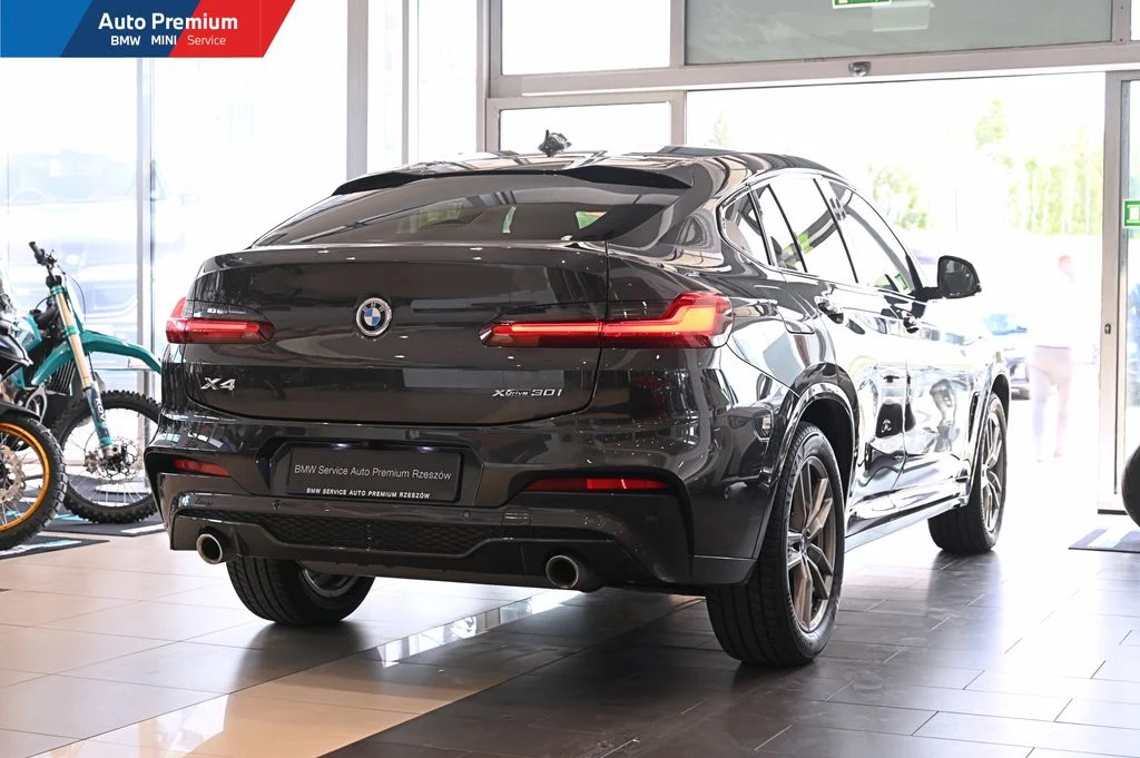 BMW G02 X4 XDRIVE30I A benzyna