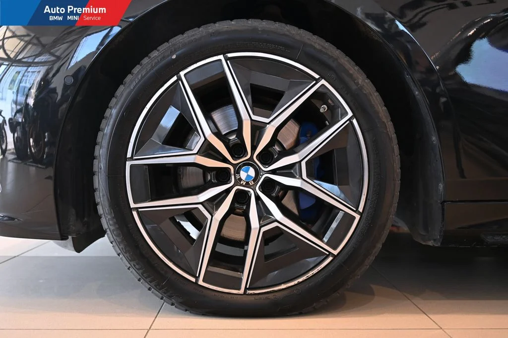 520i