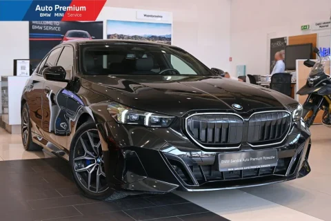 520i
