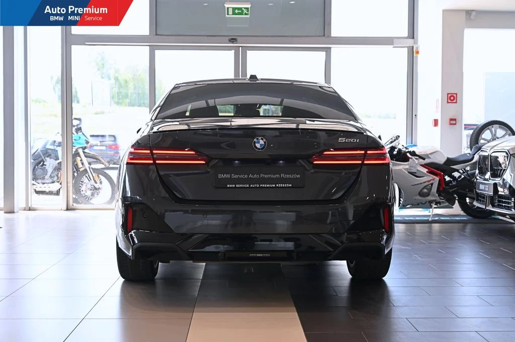 520i