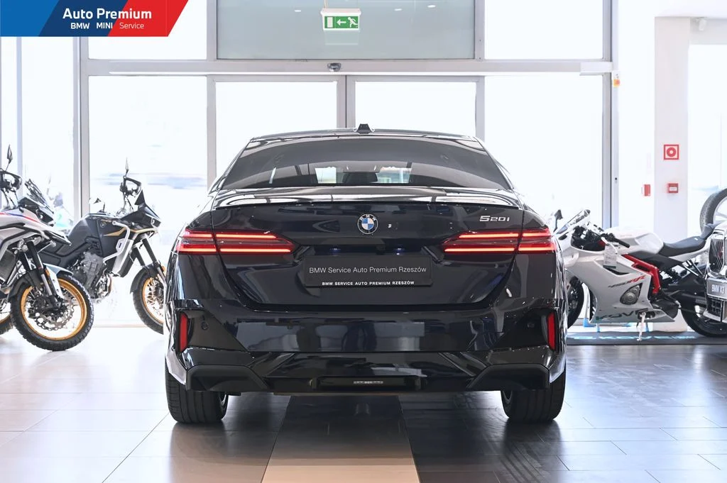 520i