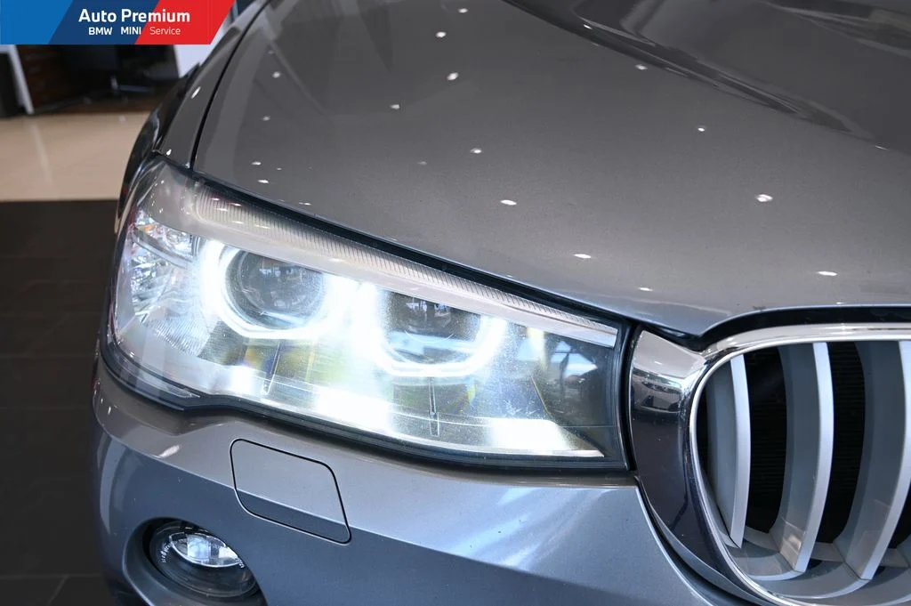 xDrive28i