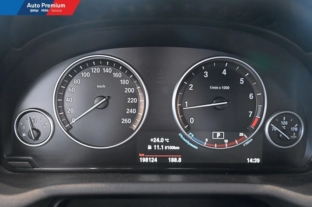 xDrive28i