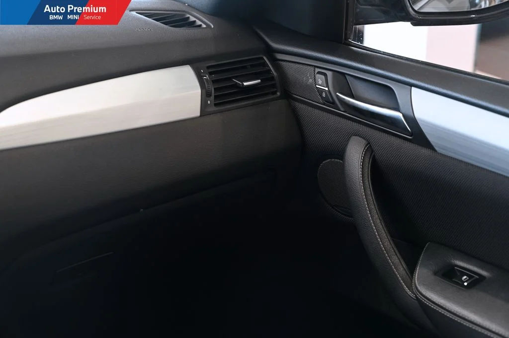 xDrive28i