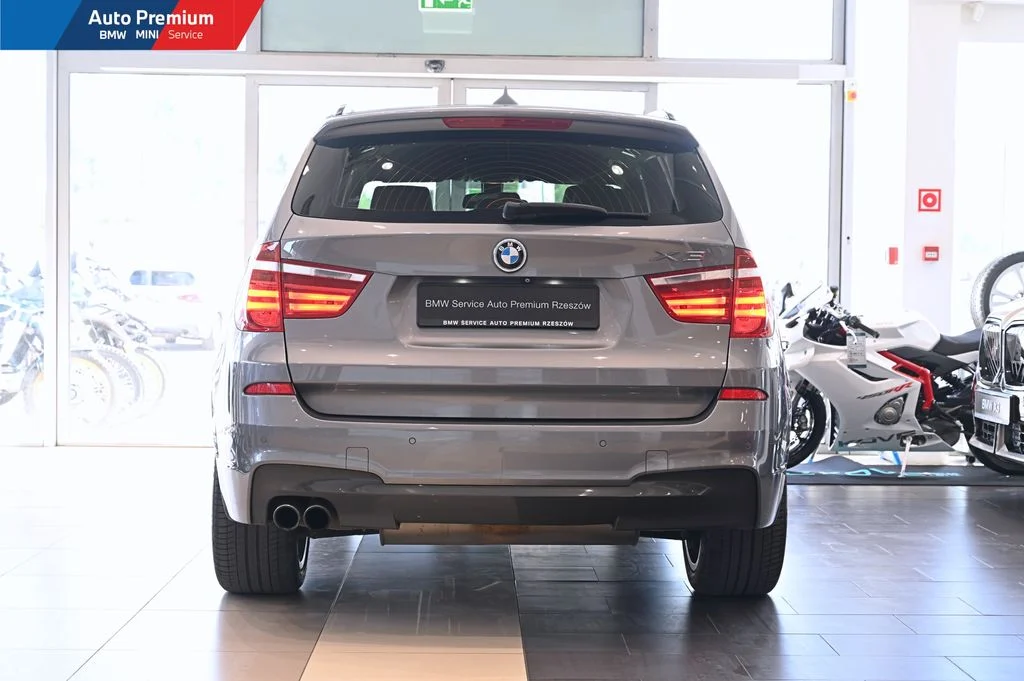 xDrive28i