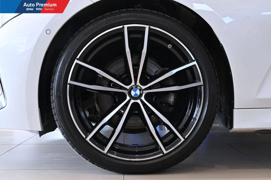 320d xDrive LCI