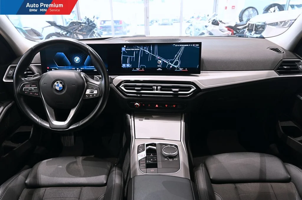 318i