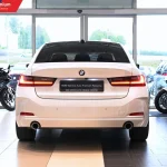 318i