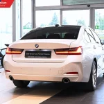 318i