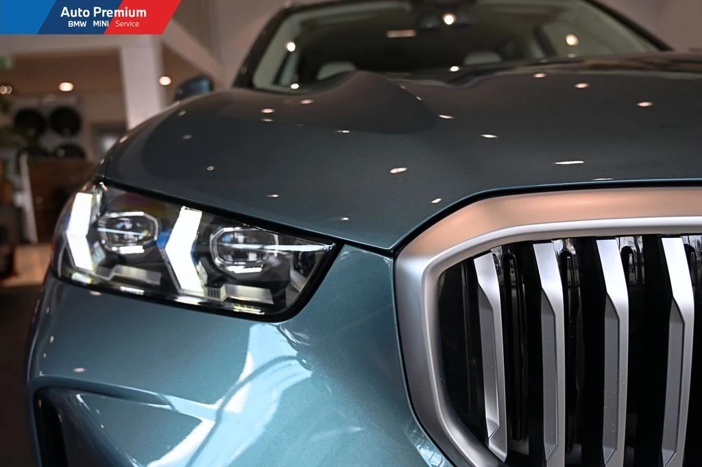 X5 xDrive 30d LCI