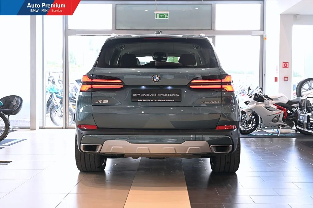 X5 xDrive 30d LCI