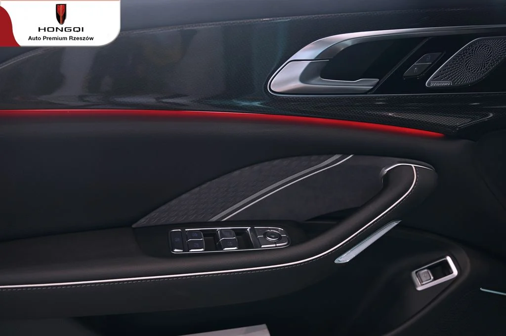 Hongqi H6