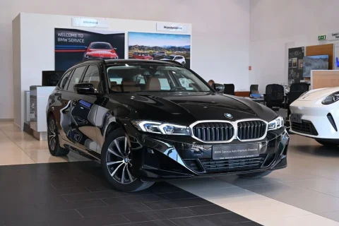 318i Touring